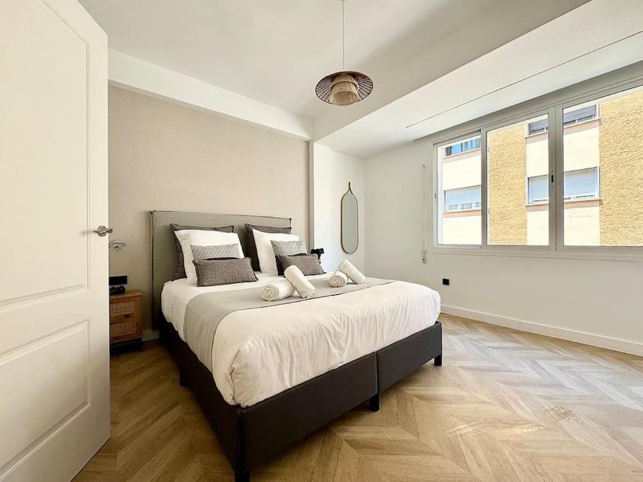 4Bd Central Soho Luxe Retreat Terrace 2Bh & Ac Málaga Buitenkant foto