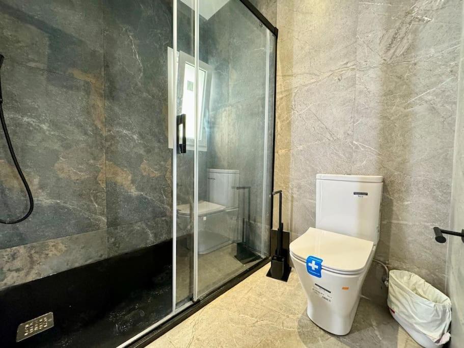 4Bd Central Soho Luxe Retreat Terrace 2Bh & Ac Málaga Buitenkant foto