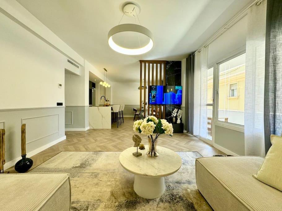4Bd Central Soho Luxe Retreat Terrace 2Bh & Ac Málaga Buitenkant foto